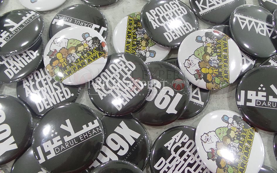 Button Badge Samples: Photo 11